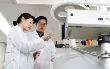 금호석화그룹, R&D 강화…불황 파고 넘는다