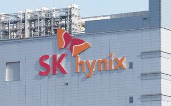 SK하이닉스, 차입금 3조3000억원 줄였다…HBM 효과 '톡톡'