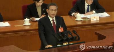 中 총리 “AI 독점 경계…국제 협력기구 설립 주도할 것”