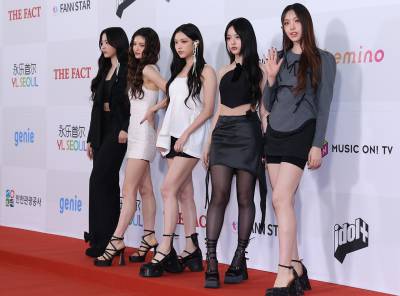 '뉴진스-어도어' 잡음 계속…BTS 성과에도 하이브 주가 '출렁' 