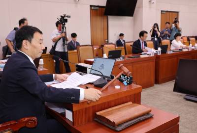 경제8단체, 잇단 기업 규제 입법에 "우려 넘어 참담"
