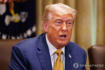 트럼프 "반도체에 100% 관세 부과"…한국 수출 타격 불가피