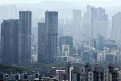 7월 은행권 가계대출 증가폭 반토막…대출규제 효과