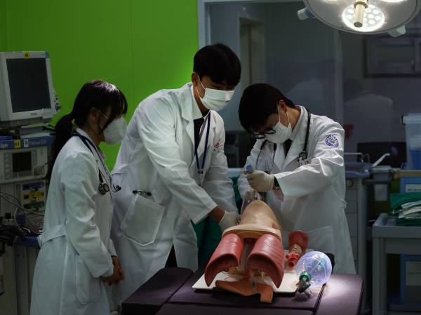 내신 1등급, 모두 의대로…2025학년도 최상위권 진학 흐름 살펴보니 