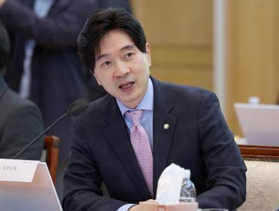 국민의힘 “내년 728조 정부 예산안, 빚더미 포퓰리즘”