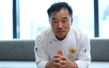 “과거엔 상상도 못했을 일”...대한민국 요리 명장도 놀랐다 [소스, 국내 넘어 해외로]④