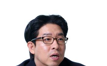 ‘동학·서학개미 놀이터’ 만드는 메리츠증권의 도전 [이코노 인터뷰]