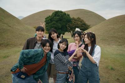 “90년대 청춘 스토리, 실패 없다”...넷플 '고백의 역사', 글로벌 순위 