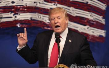 트럼프, "틱톡 인수 나설 미국인 투자자에 루퍼트 머독·래리 엘리슨 포함"