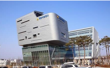 2조4000억원 부채 남기고 문 닫는 석탄공사…이자만 하루 2.4억원