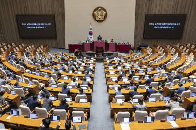 추석에도 여야 충돌…與 “내란정당 심판” vs 野 “무너진 민생”
