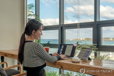 직장인 만족 87% 워케이션 제도...한발 앞서 도입한 국내기업은 어디?