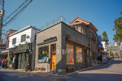 러닝화 대여·코스 추천까지…‘만원의 행복’ 가능한 북촌 ‘런 허브’ 
