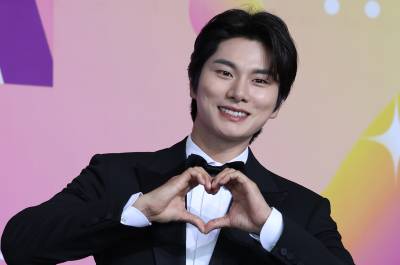 '이이경 찐 모습 노출' 폭로에 입 열었다…법정 싸움 가나