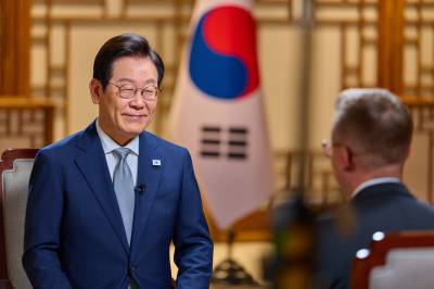 李대통령, CNN과 인터뷰..."관세 협상, 많은 시간과 노력 필요해"