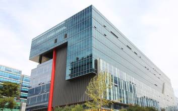 ‘K-뷰티 허브’ 실리콘투, ‘모이다’로 유럽 공략 본격화 [진격의 K-뷰티]②