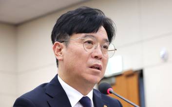 노동장관까지 나선 '런베뮤', 일파만파…"발본색원하겠다"