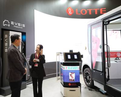 신동빈 롯데 회장 일본행...모빌리티 사업 점검