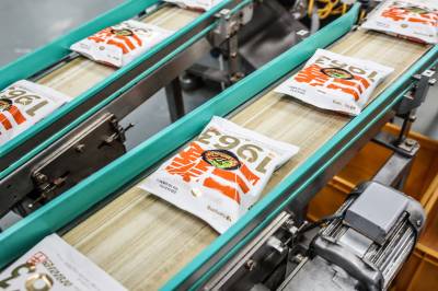 ‘불닭 원툴’ 삼양식품, 36년 만의 ‘소기름 라면’ 먹힐까 ②