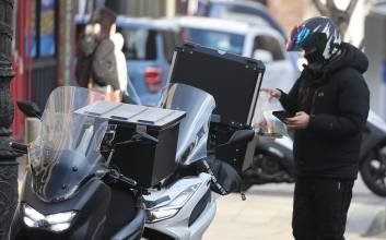 배달라이더 보험료, 일반보다 6배 비싸…20~30% 줄어든다