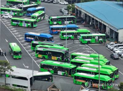  서울 시내버스 노조, 수능까지 파업 안 하기로 결정