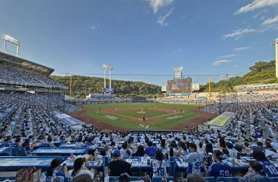 매크로로 티켓 1374장 사재기…최대 800% 폭리 30대 송치