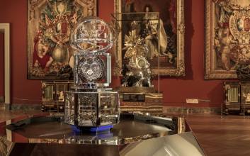 ‘명품’은 왜 명품이라 불리는가 [이윤정의 언베일]