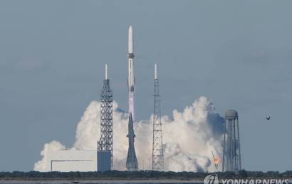 블루오리진 '뉴 글렌', 첫 NASA 임무 성공…부스터 회수까지 완벽