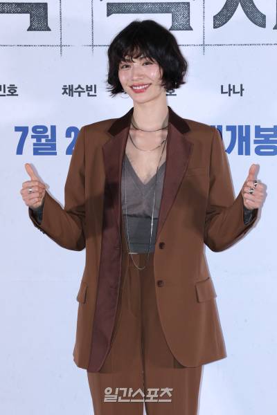  유명 걸그룹 출신 여배우 자택에 강도 침입…몸싸움 끝에 제압