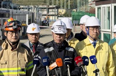 울산 화력발전소 붕괴 비극…김영훈 장관 "발주처 책임 강화"