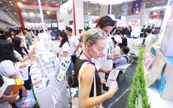 APEC 효과 톡톡…경주 외국인 소비, 정상회의 기간 3배 급증