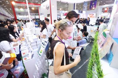 APEC 효과 톡톡…경주 외국인 소비, 정상회의 기간 3배 급증