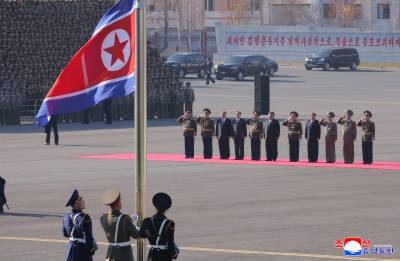평양에 '노란 번호판' 개인 차량 급증…정체·주차난까지 등장