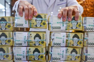 연령·소득 제한없이 '매달 60만원'…정부 8천억원 투입한다