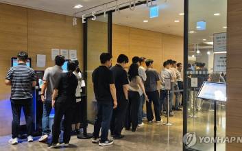 점심값 부담에 구내식당 몰린다…급식업계, 3분기 호실적에 ‘활짝’ [고물가에 웃는 급식업계]①