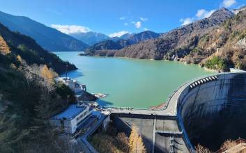 댐 아래 묻힌 고향, 댐 위를 흐르는 문화…안동 50년의 인내와 가치[김현아의 시티라이프]