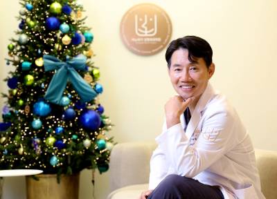 '줄기세포 피부 재생 치료 전문가' 반재상 바노바기 성형외과 원장 "푸틴의 불로장생의 꿈이요?"