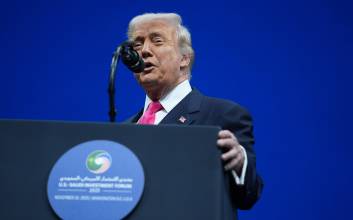 엔비디아 또 호재 터졌다…트럼프, 중동에 ‘AI칩 수출’ 허용