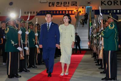 李대통령, G20 회의장 도착…세계 정상들과 '포용 성장' 논의
