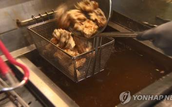 정부, '치킨 중량 표시제' 도입…슈링크플레이션 근절 본격 착수