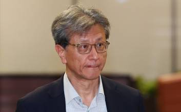 그룹 '2인자'들의 쓸쓸한 퇴장과 '오너가 체제' 강화 물결