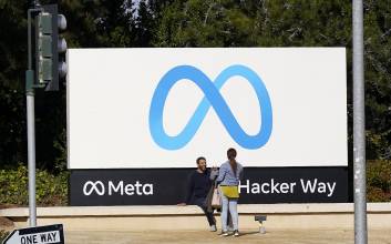 메타, 메타버스 예산 30% 축소 검토…4년 만에 사업 대수술