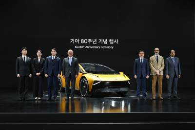 80년 달려온 기아…전시·콘셉트카로 풀어낸 과거와 미래