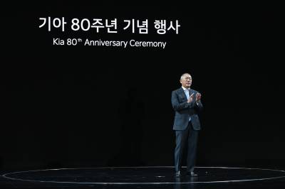 정의선 “기아의 미래는 도전…자율주행은 안전에 초점”