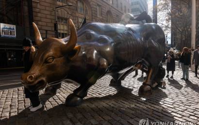 AI 거품 논란?…글로벌 운용사 81%, "내년에도 증시는 위험 감수·강세 지속"