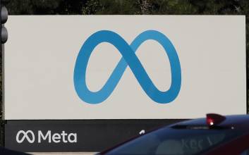 "오픈소스 접고 초지능으로 간다"…메타, 극비 AI 모델 '아보카도' 개발 착수