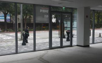 상가 시장 '거래절벽' 심화…공실률 상승에 내년까지 약세 전망