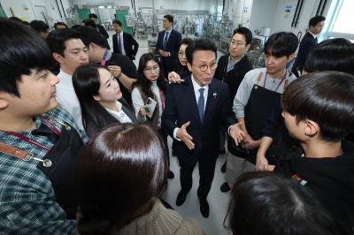  김민석 17.5% '1위 등극', 장동혁 16.7%로 하락... 차기 대선주자 적합도 요동