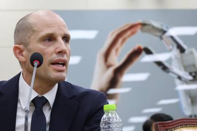 로저스 쿠팡 대표 "정보유출 보상안 검토 중"