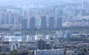 병오년 주택시장, 가격보다 중요한 규제 변수[부동산 초양극화 시대, 전문가 12人의 선택]④
